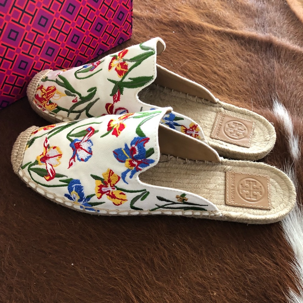Tory Burch Canvas embroidered mules espadrilles - Picture 2 of 6